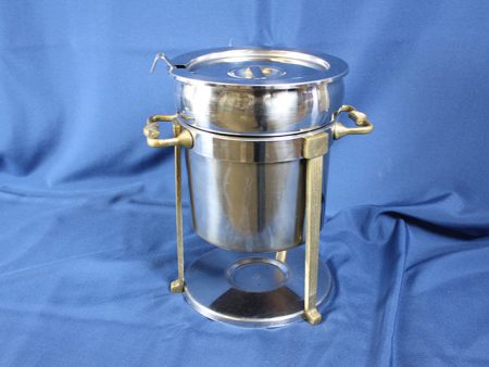 Soup Chafer with brass trim Fashion