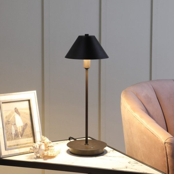 Walker Edison | Minimalist Table Lamp on Sale